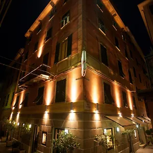 Astigiana&appartamenti Hotel Varazze